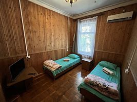 Стандарт №15 3-местный 2-комнатный, Гостевой Дом Югославия, Ливадия