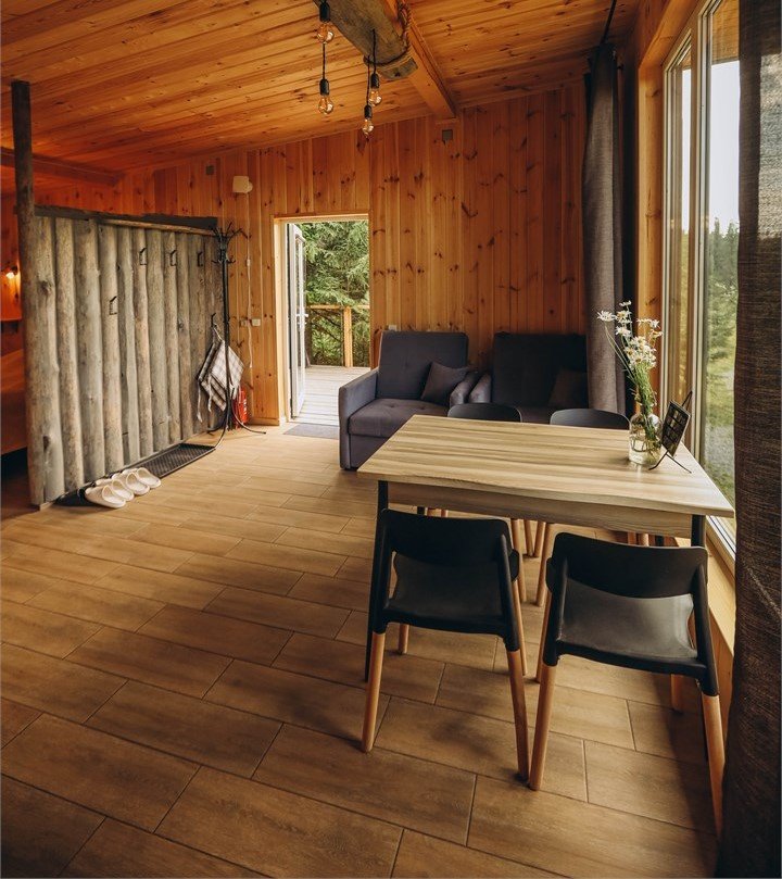 Бунгало 2-местный 2-комнатный №2 (На высоте)