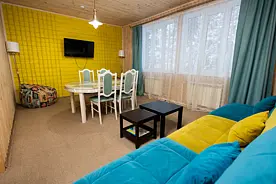 Квартира на семь мест в таунхаусе «Тайга» Номера домов: №3, База отдыха Ергаки, поселок Оленья Речка