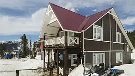 Двухместный номер над прокатом Номера: №4, База отдыха Ергаки, поселок Оленья Речка