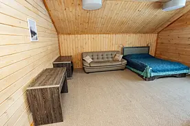 Двухместный номер над прокатом Номера: №2, База отдыха Ергаки, поселок Оленья Речка