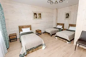 Трехместный семейный номер TRPL «SkyDream» Номера: №11, База отдыха Ергаки, поселок Оленья Речка