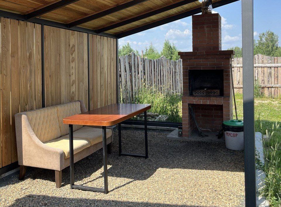 Барн 6-местный 2-комнатный