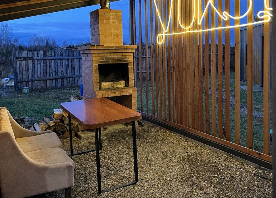 Барн 6-местный 2-комнатный