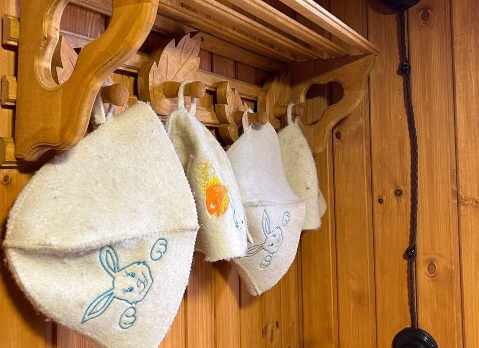 Барн 6-местный 2-комнатный