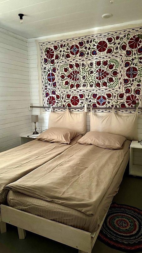 Барн 4-местный 1-комнатный