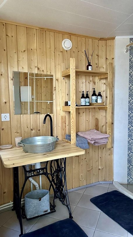 Барн 4-местный 1-комнатный