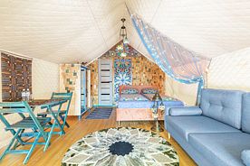 Хаус-тент Марокко с красивым видом из окна, Глэмпинг O2kislorod, село Эльтюбю