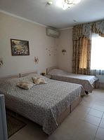 Трёхместные апартаменты c 1 комнатой, Гостевой дом Берег, Пересыпь