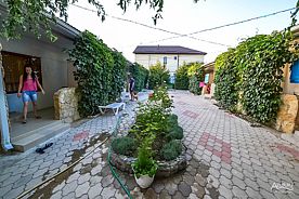 Номер Standard с красивым видом из окна, Гостевой дом Ивушка, Пересыпь