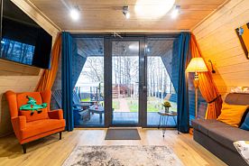 Коттедж A-frame Orange с красивым видом из окна, ELKI Pravdino, Выборгский район