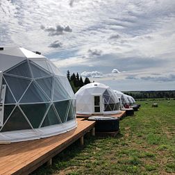 Глэмпинг Атмосфера