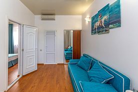 Четырехместный двухкомнатный, Гостевой дом Южный, Дивноморское