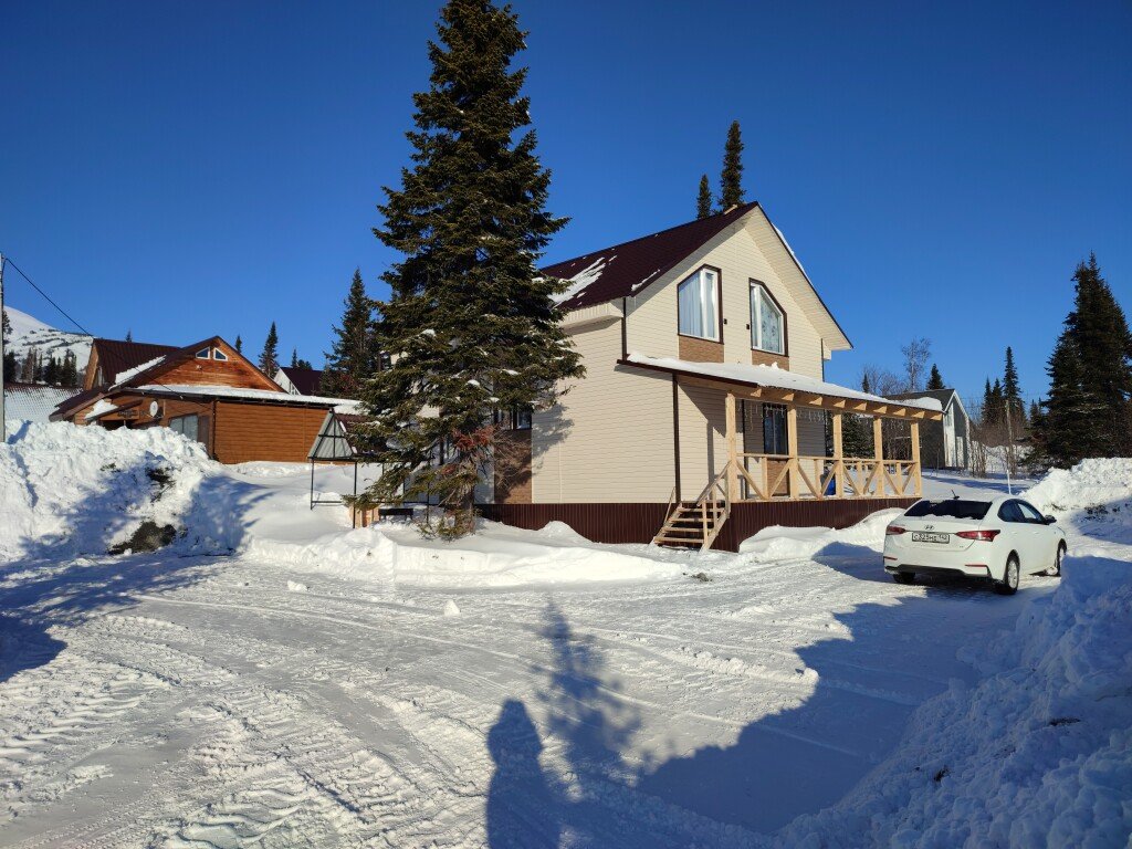 База отдыха Снежок на Строителей, Кемеровская область, Шерегеш Шерегеш Таштагол Таштагольский район