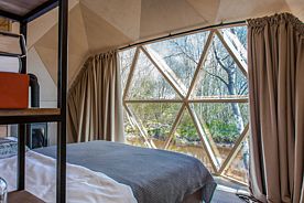 Двухместный коттедж Comfort с красивым видом из окна двуспальная кровать, Загородный клуб Five Star Place, Гатчинский район