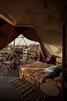 Двухместный номер Standard с балконом и с красивым видом из окна двуспальная кровать, Глэмпинг-отель Pera, Севастополь