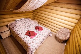 Двухместный номер Стандарт с 2 комнатами двуспальная кровать, База отдыха Кизиловая, село Новоабзаково