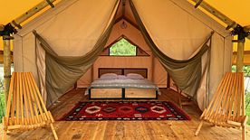 Номер Standard с балконом и с красивым видом из окна, Глэмпинг Caspian Camp, село Аймаумахи