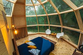 Двухместный номер Standard с красивым видом из окна двуспальная кровать, Глэмпинг Клевер, поселок Дубки