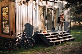 Малый Дом №5 с чаном, Глэмпинг Хвоя, деревня Травное