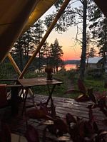 Тент с видом на реку, Глэмпинг Смородина, Микли