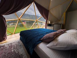 Полулюкс с видом на горы, Глэмпинг Sfera, Бирюзовая Катунь