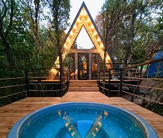 A-Frame Cliff с видом на море, Глэмпинг Очаг, Архипо-Осиповка