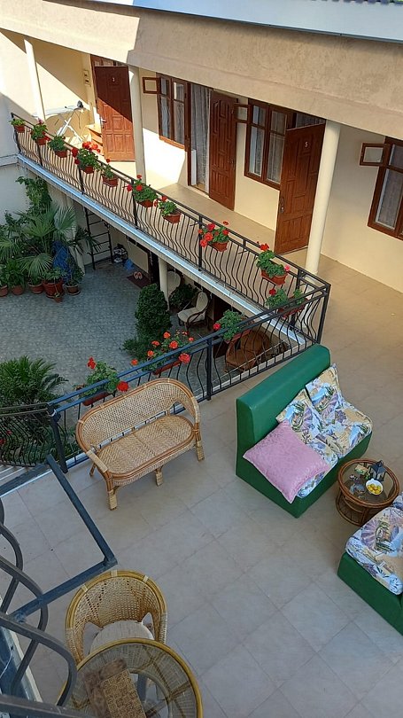 у Ларисы в Вардане, Краснодарский край: фото 2