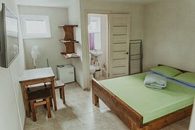 Двухместный номер на первом этаже, Гостевой комплекс Green Island, поселок Волчанец