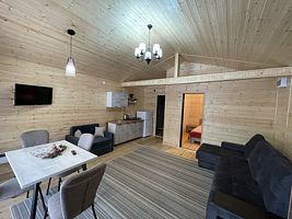 Пятиместный коттедж с красивым видом из окна, База отдыха Paradise Forest, Архыз