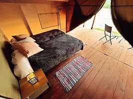 Тент-дом с видом на гору и реку, Глэмпинг Выше гор Телецкое, Балыкча