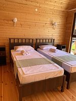 Двухместный номер Standard с балконом и с красивым видом из окна 2 отдельные кровати, Коттеджный комплекс Шезлонг, Гудаута