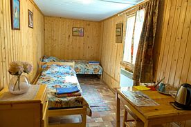 Двухместный номер Economy 2 отдельные кровати, База отдыха Журавушка, Приозерский район