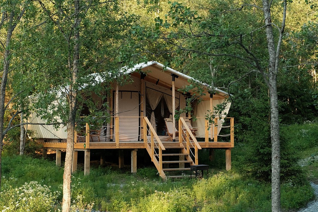 Глэмпинг Мармар (Marmar), Республика Карелия, поселок Харлу деревня Рауталахти поселок Ляскеля