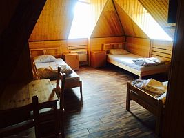 Трёхместный номер Standard, База отдыха Куршавель, Волховский район