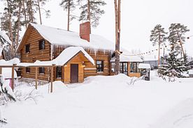 Двухместный коттедж с 5 комнатами с балконом, База отдыха Борвиха, Матюшино