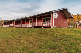 Двухместный номер Comfort с балконом и с видом на озеро двуспальная кровать, База отдыха Времена года, Питкярантский