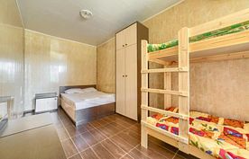 Трехместный дом, База отдыха Лазурный берег, хутор Вертячий