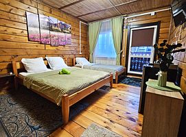 Трёхместный номер Comfort, База отдыха E.L.K.I., Катунь