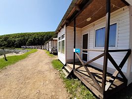 Тихая, База отдыха 27 Регион - Ливадия, поселок Ливадия