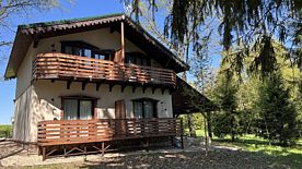 Двухместный номер Standard с балконом и с красивым видом из окна двуспальная кровать, База отдыха Экоферма Елизарово, Шаховская