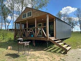 Коттедж, Место Клёва, Чеховский