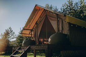 Номер в глэмпинге Стандарт, Глэмпинг Торополис, Торопец