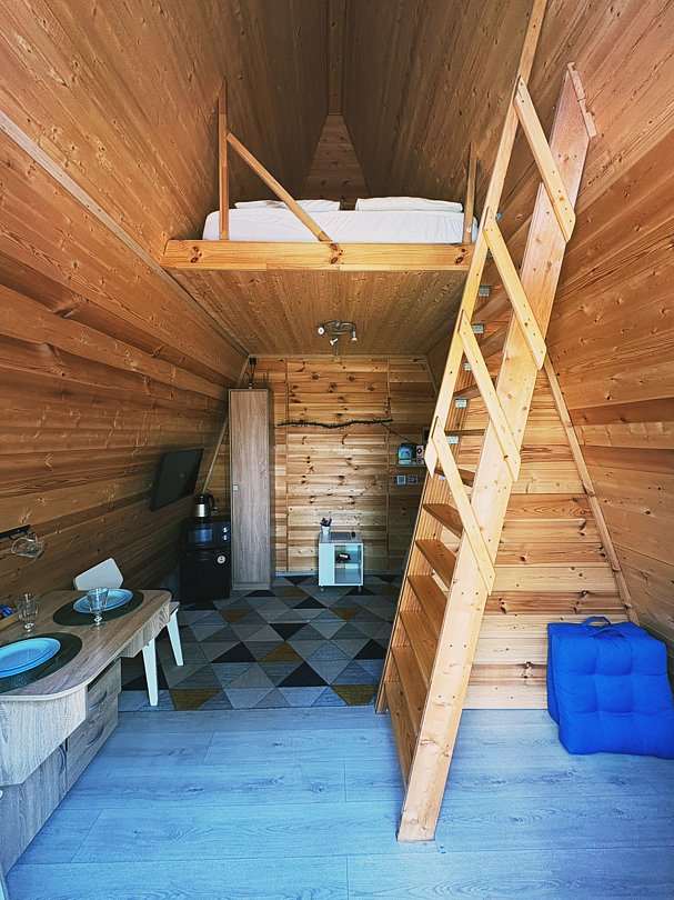 Домик 2-местный 1-комнатный (№1, с беседкой)