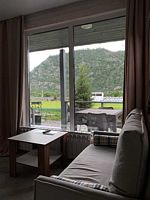 Двухместный коттедж двуспальная кровать, База отдыха Алтай Лотос, село Узнезя