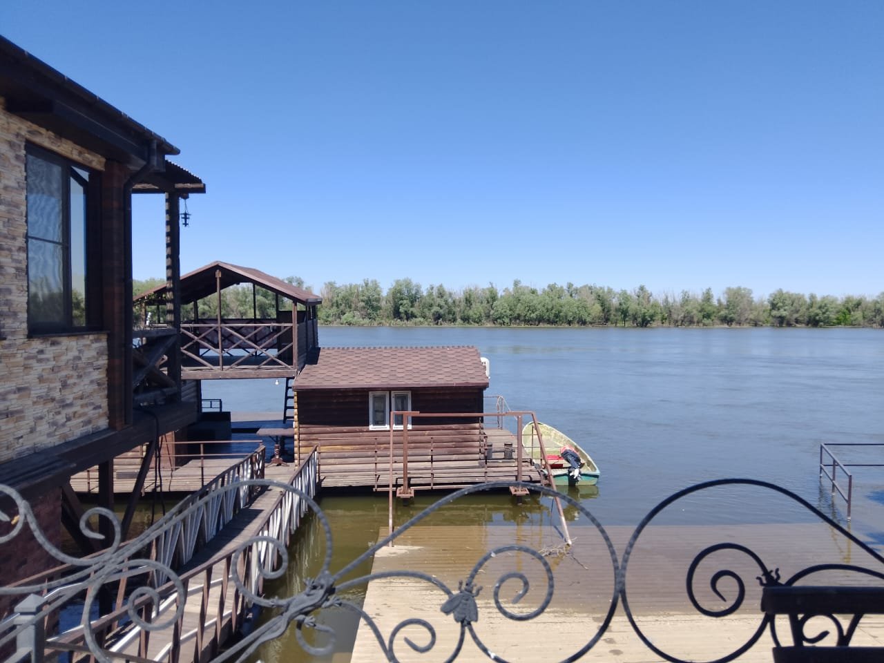 Фото 9 из отзыва о гостевом доме Атмосфера