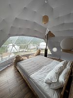 Двухместная Сфера с террасой с видом на горы двуспальная кровать, Глэмпинг Панорама, Гуамка