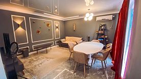 Семейный коттедж с балконом и с красивым видом из окна, База отдыха Наша Дача, Алматы