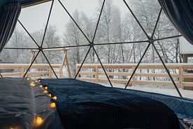 Четырёхместные апартаменты c 1 комнатой с красивым видом из окна, Гостевой глэмпинг "Геоточка", Искателей