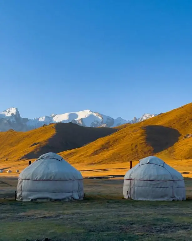 Глэмпинг Yurt camp Visit Kol-Suu, Ат-Башинский район, Нарынская область